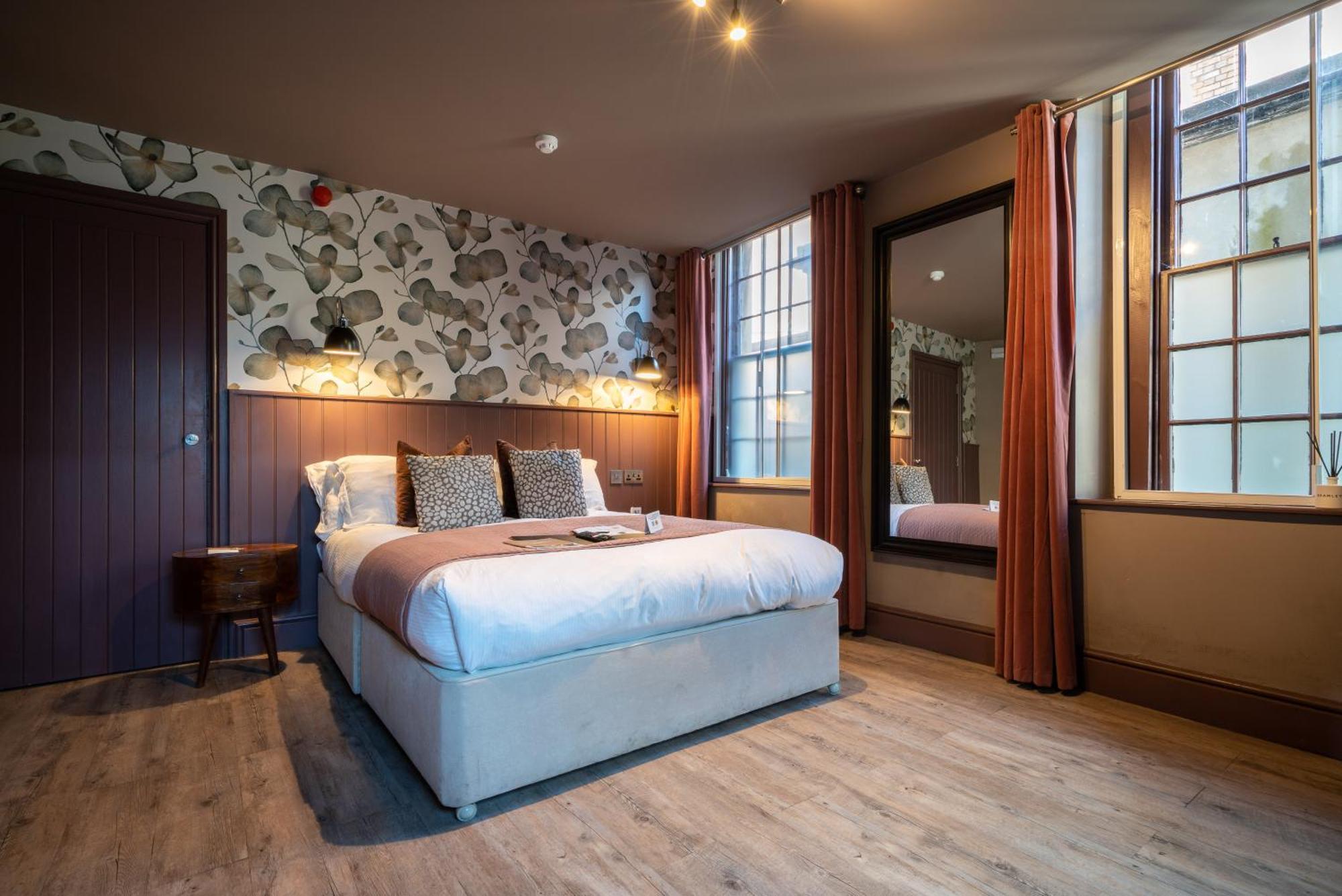 The Archangel,Restaurant & Bar With Rooms Frome Eksteriør billede